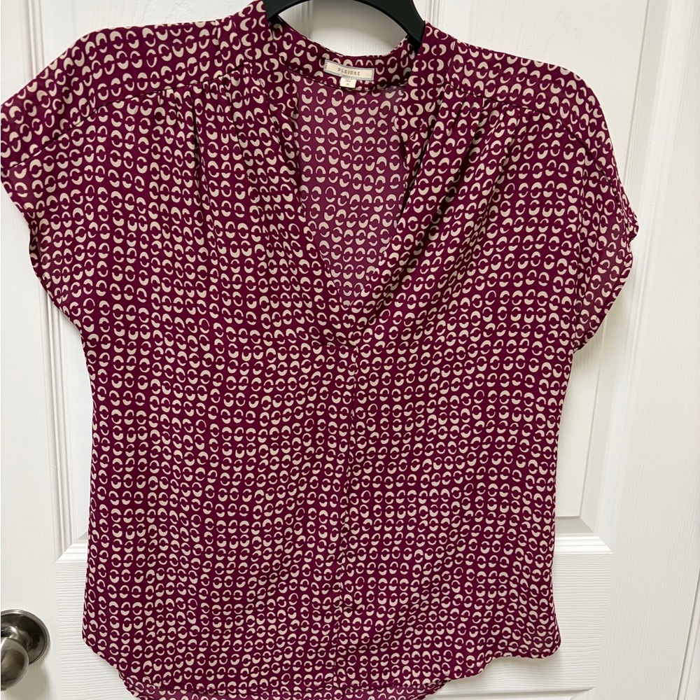 Elegant Women's Patterned Blouse in Purple